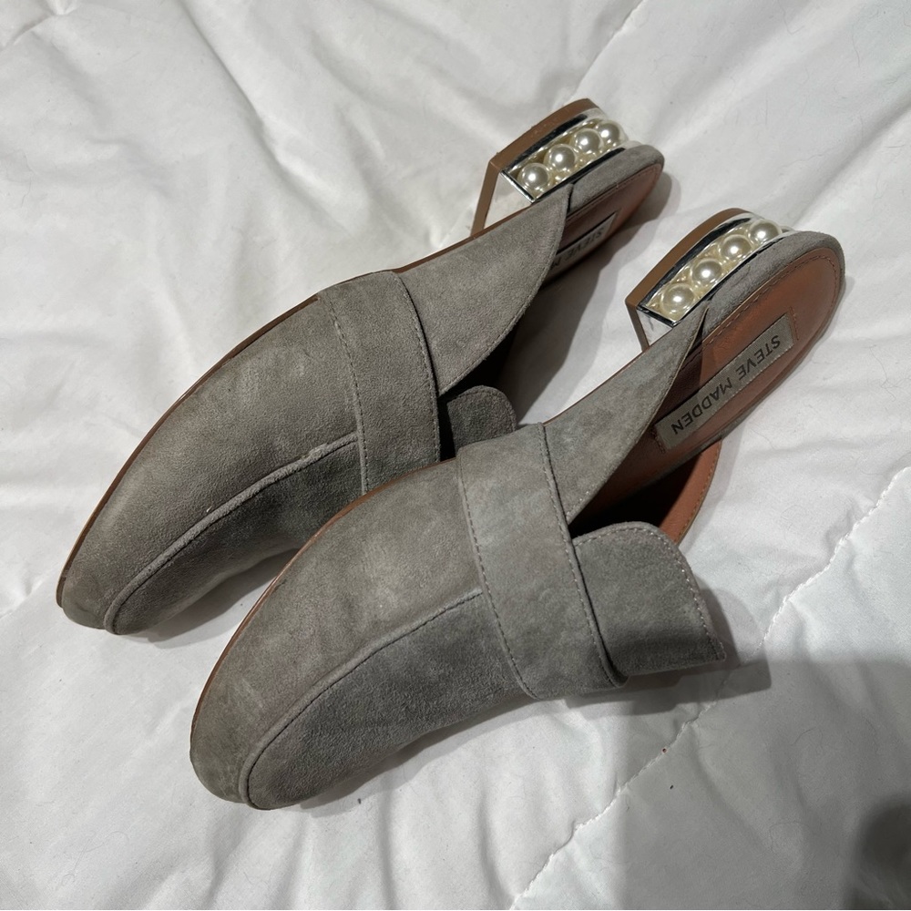 Steve Madden Pearl Slip Ons